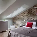Somnia Apartments